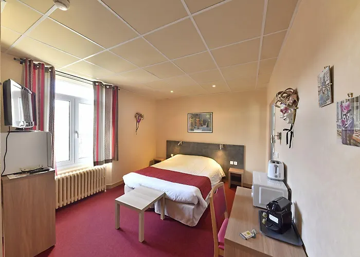 HOSTELLERIE du CANTAL