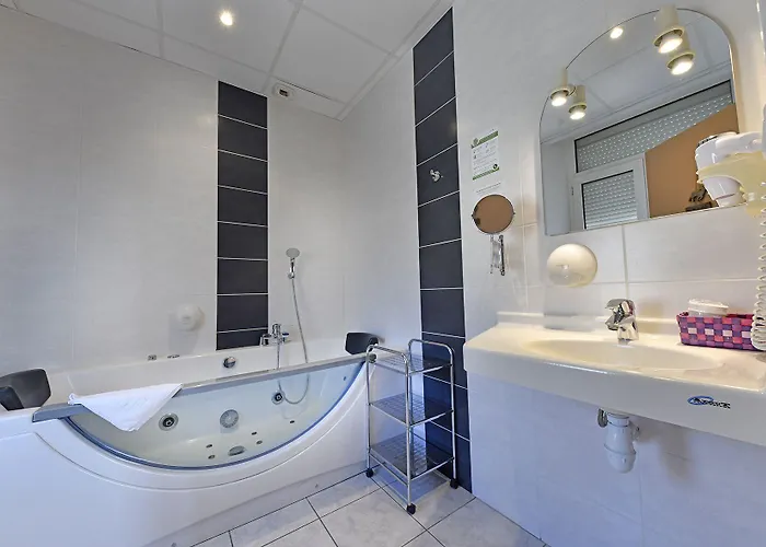 Hostellerie Du Cantal