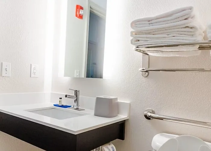 Holiday Inn Express - Andalusia By Ihg