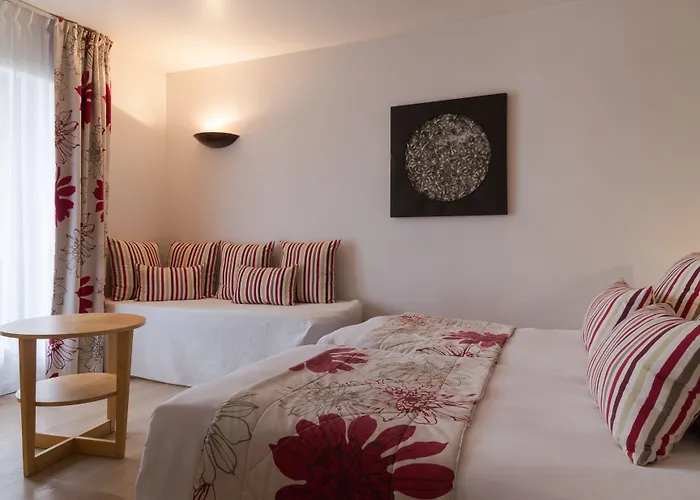 Val Baussenc, The Originals Relais (Relais du Silence)