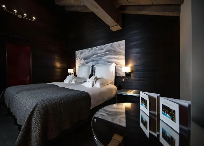 Avenue Lodge Hotel & Spa