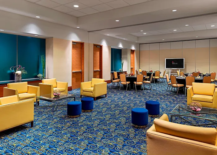 Marriott Montreal Airport In-Terminal Hotel