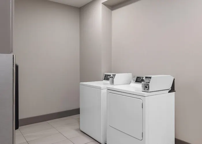Holiday Inn Express & Suites Sacramento Ne Cal Expo By Ihg