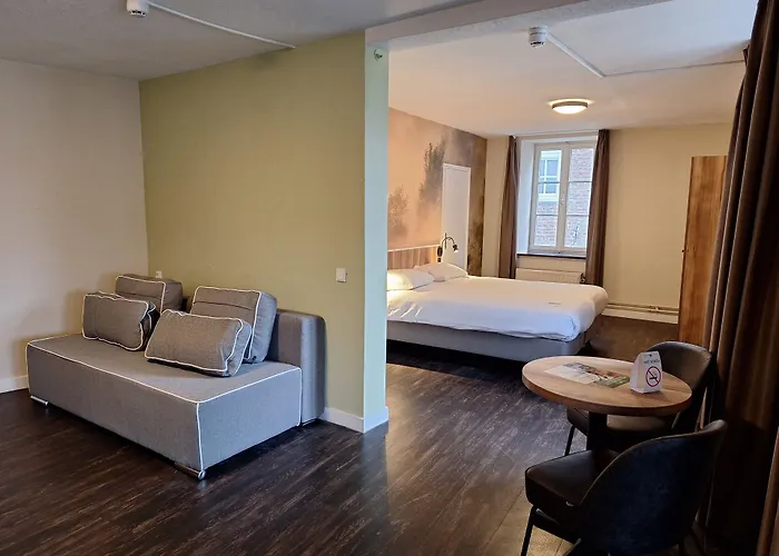 Fletcher Hotel La Ville Blanche