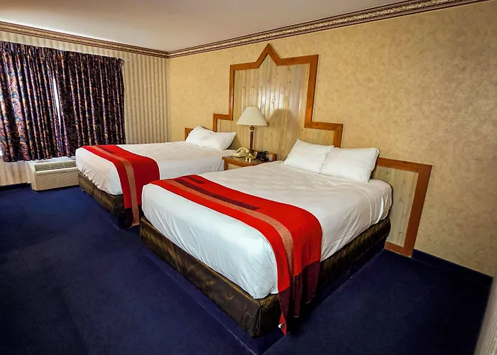 Cactus Petes Resort & Horseshu Hotel