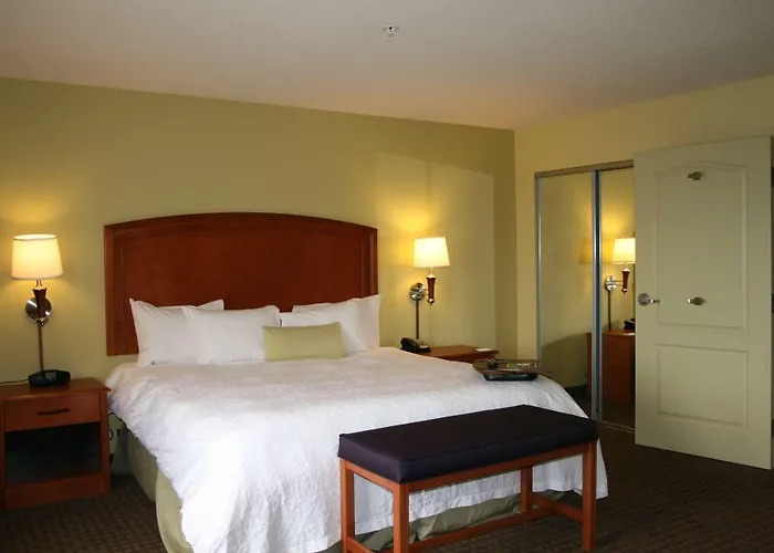 Hampton Inn Macomb