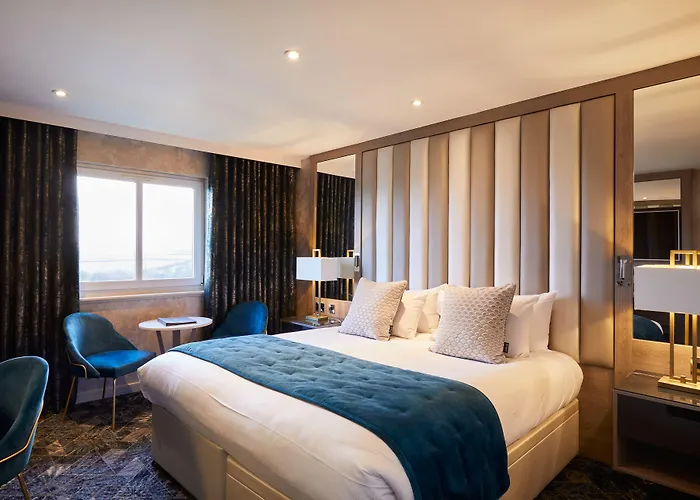 Radstone Hotel