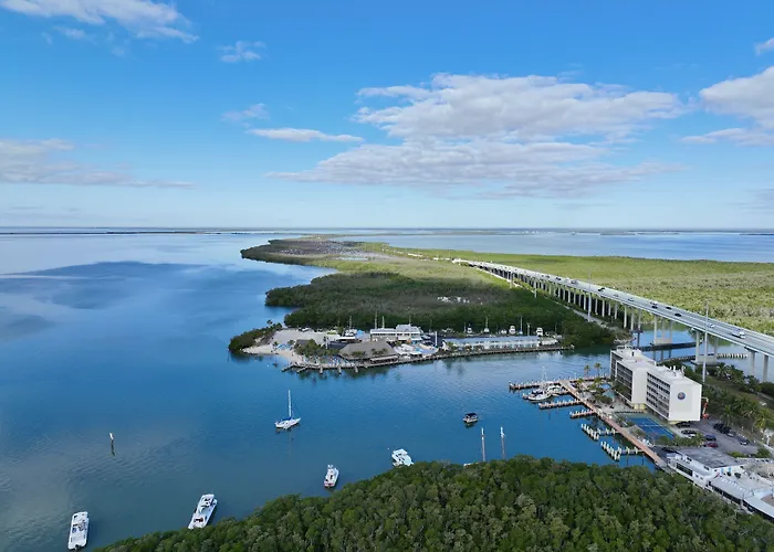 Gilbert'S Resort & Marina