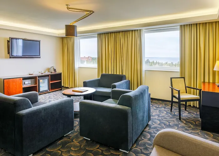 Meresuu Spa & Hotel