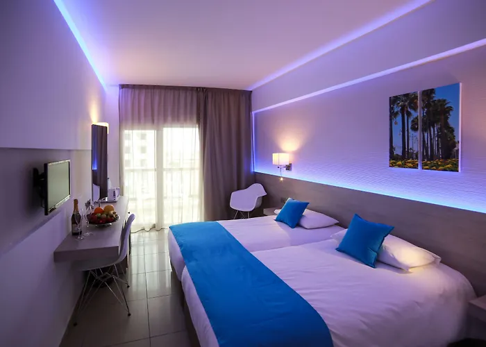 Les Palmiers Beach Boutique Hotel&Luxury Apartments