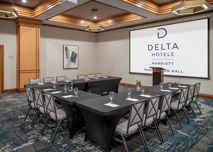 Delta Hotels By Marriott Huntington Mall