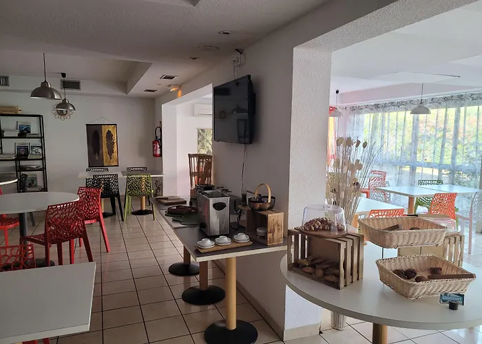 Kyriad Direct Arles