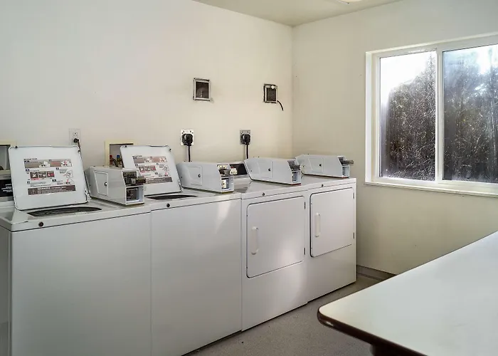 Motel 6-Peterborough, On