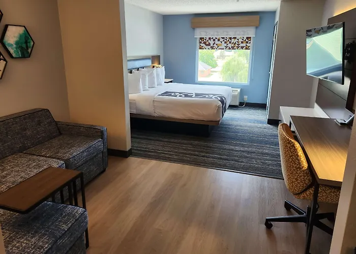 La Quinta By Wyndham Warner Robins - Robins Afb