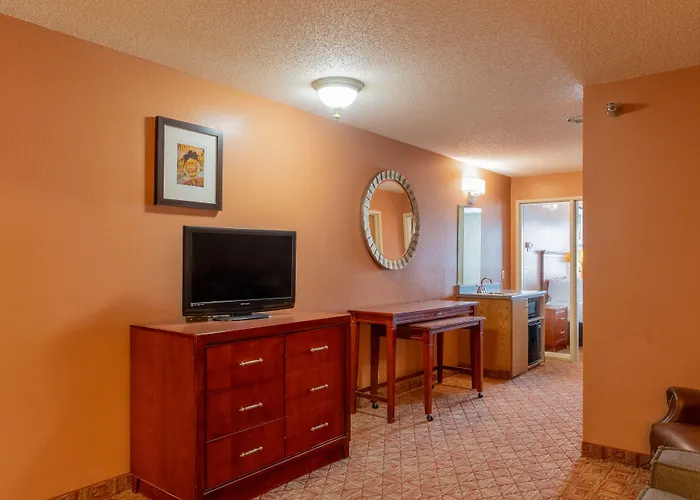 Norland Inn & Suites Roseau