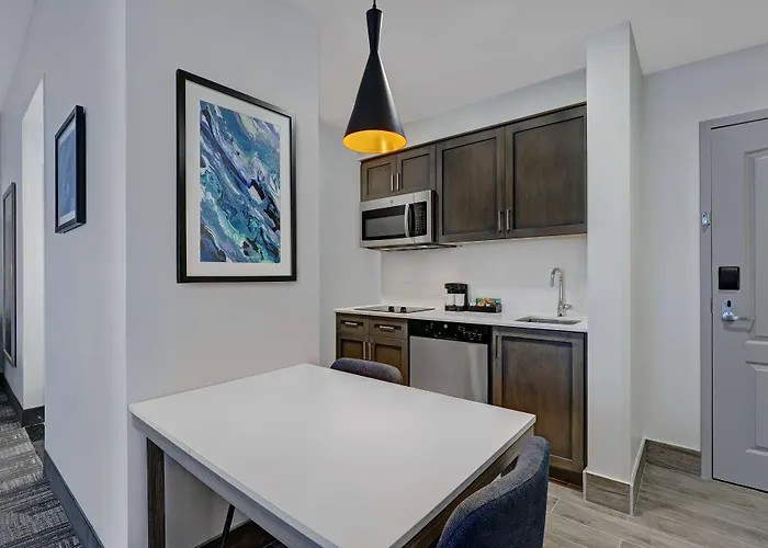 Homewood Suites By Hilton London Ontario