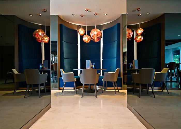 Clayton Hotel Chiswick