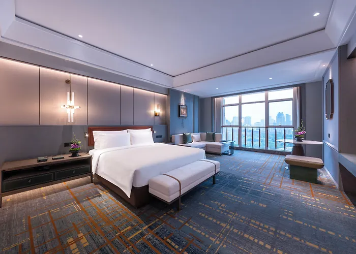Wyndham Grand Plaza Royale Ningbo