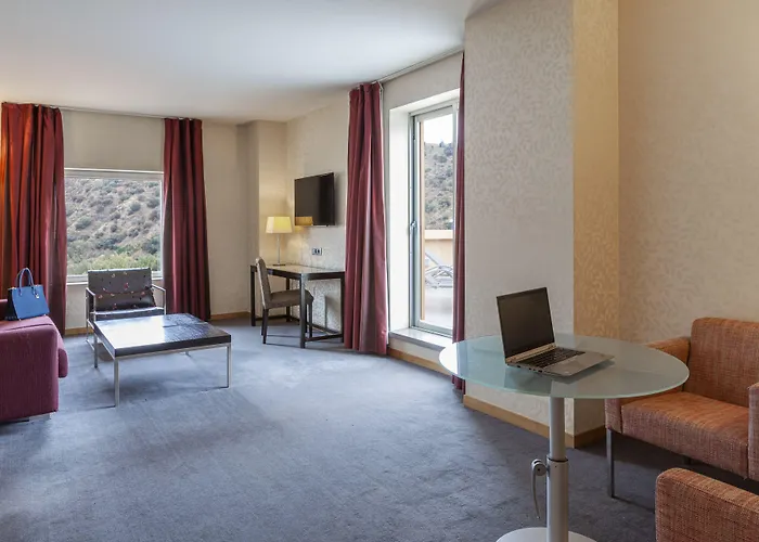 Hotel Macia Real De La Alhambra