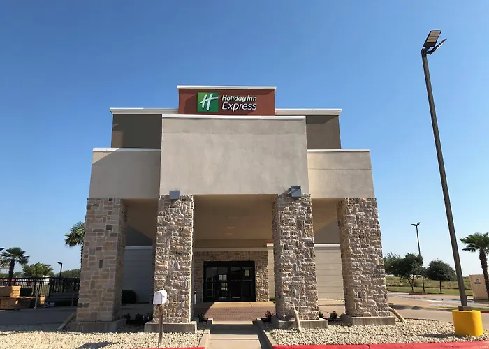 Holiday Inn Express Hillsboro I-35 By Ihg