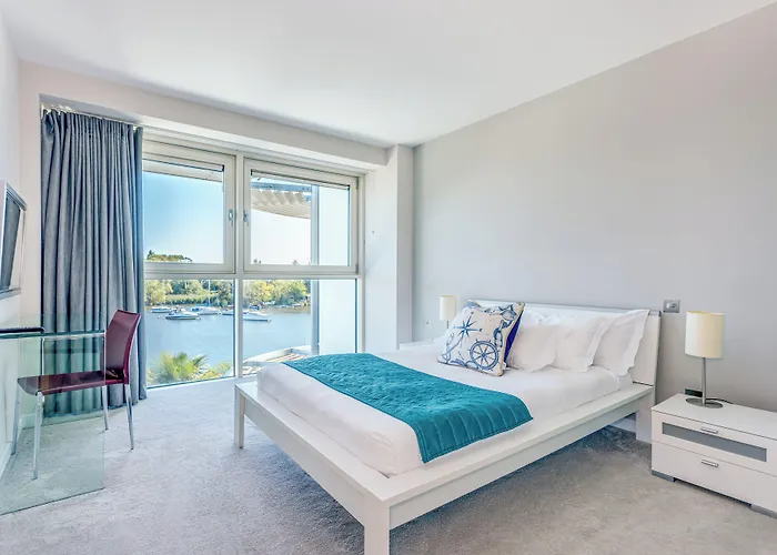 Captain'S Club Hotel & Spa