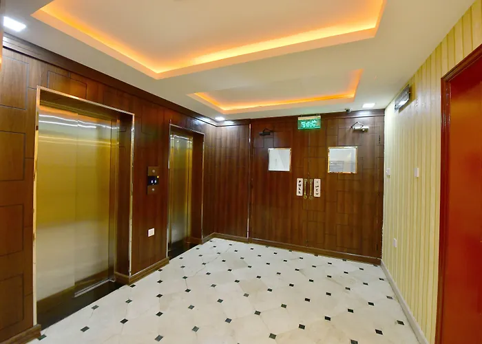 Al Bahjah Hotel