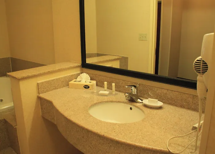 Fairfield Inn & Suites Denton