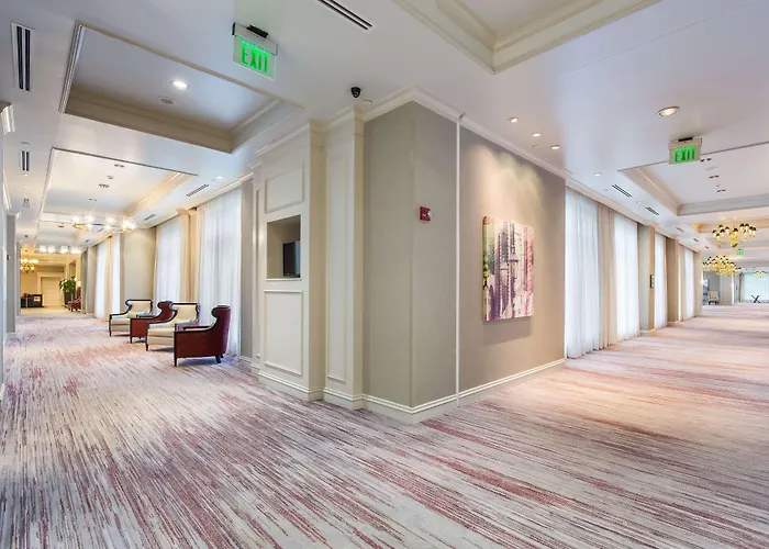 Hilton Garden Inn Suffolk Riverfront