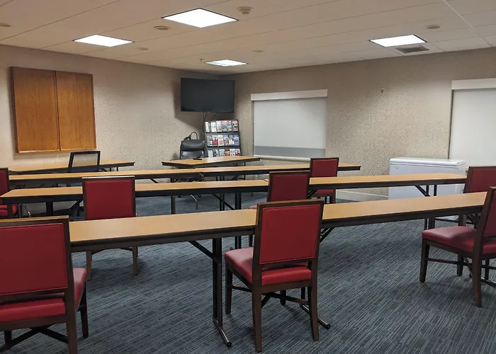 Holiday Inn Express Hotel & Suites Claypool Hill -Richlands Area By Ihg