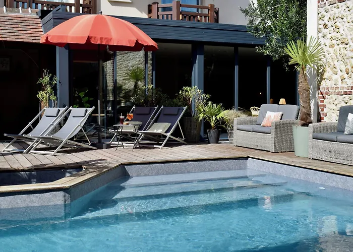 Le Trophée By M Hôtel Spa