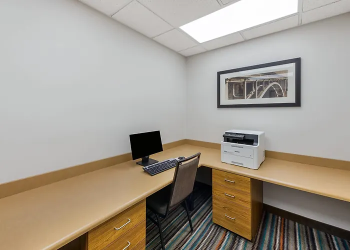Country Inn & Suites By Radisson, Findlay, Oh