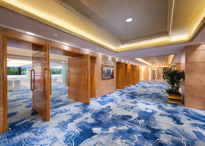 Radisson Blu Hotel Shanghai New World