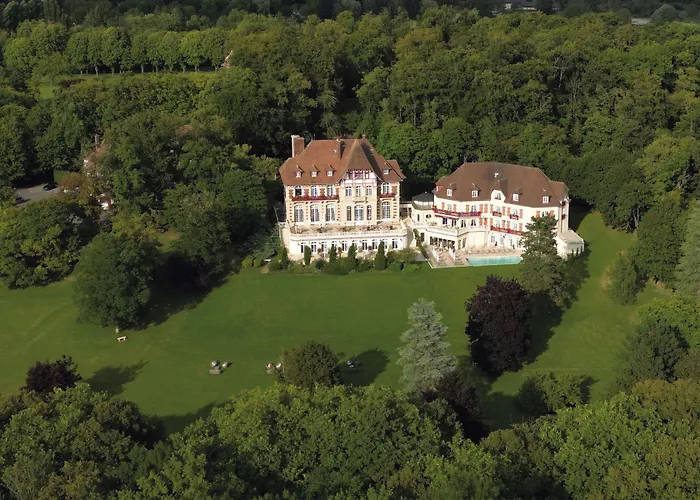 Le Château de la Tour