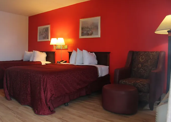 Norfolk Country Inn And Suites