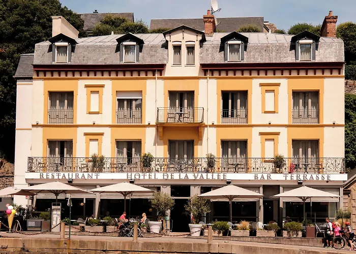 Hôtel De La Vallée