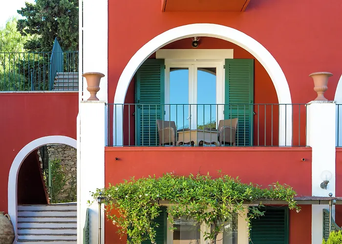Hôtel Demeure Castel Brando