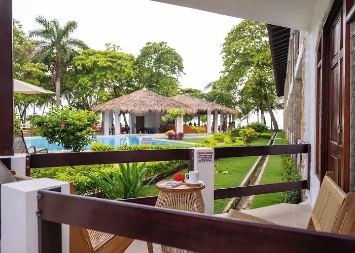 Fuego Del Sol Beachfront Hotel
