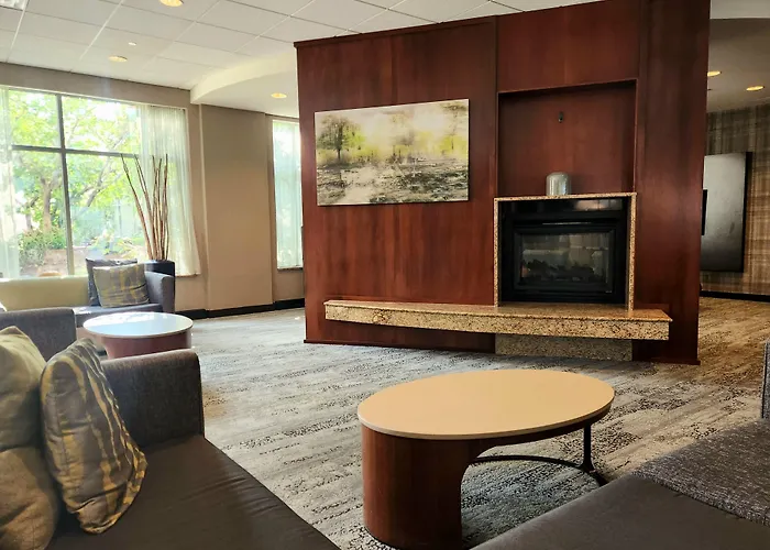 Courtyard By Marriott Silver Spring Downtown