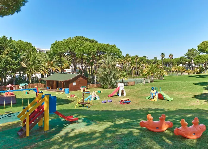 Ria Park Garden Hotel