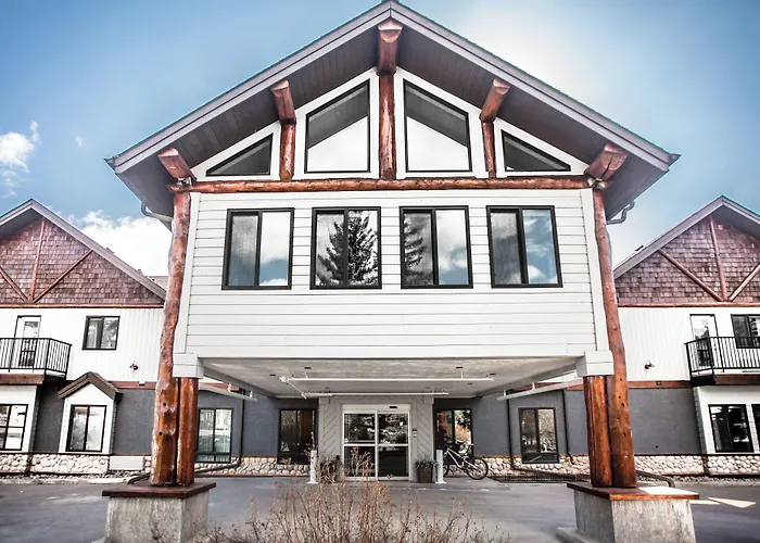 Basecamp Resorts Canmore