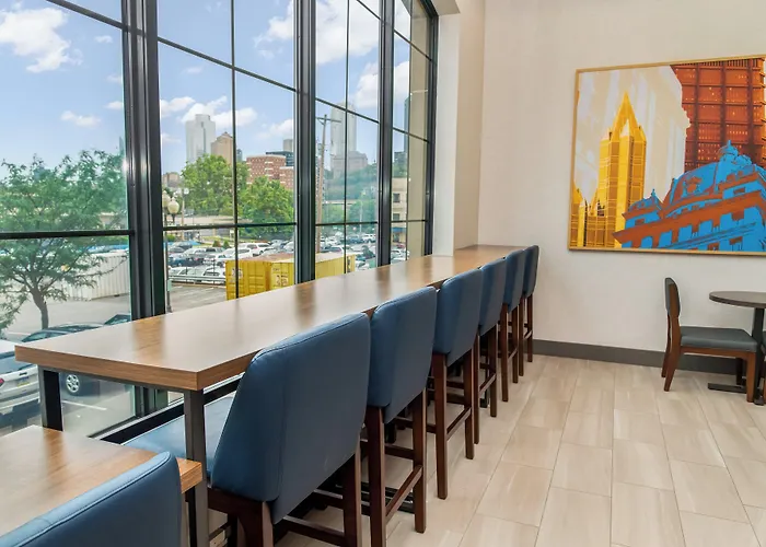 Holiday Inn Express Hotel & Suites Pittsburgh-South Side By Ihg