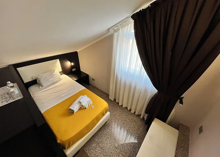 Eh Suites Rome Airport Euro House Hotels