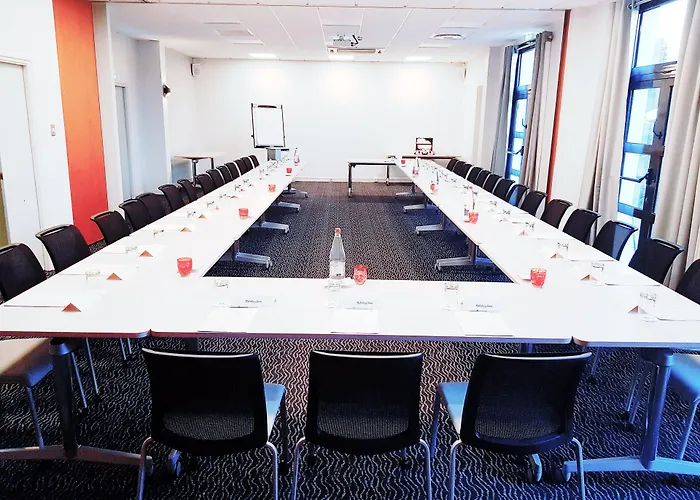 Holiday Inn Calais Coquelles, an IHG Hotel
