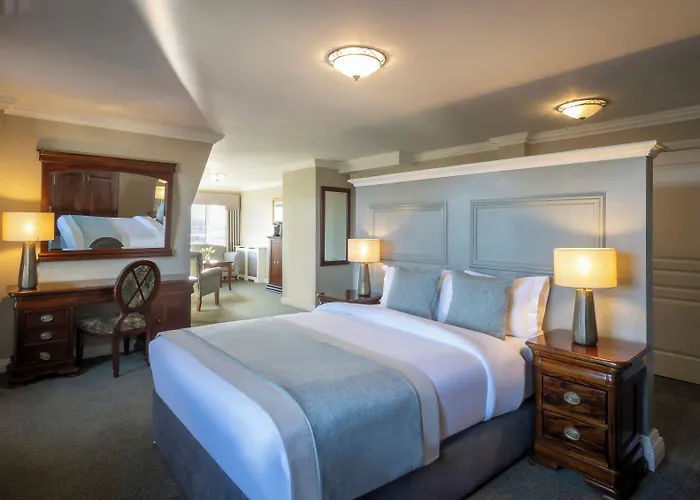 Bracken Court Hotel