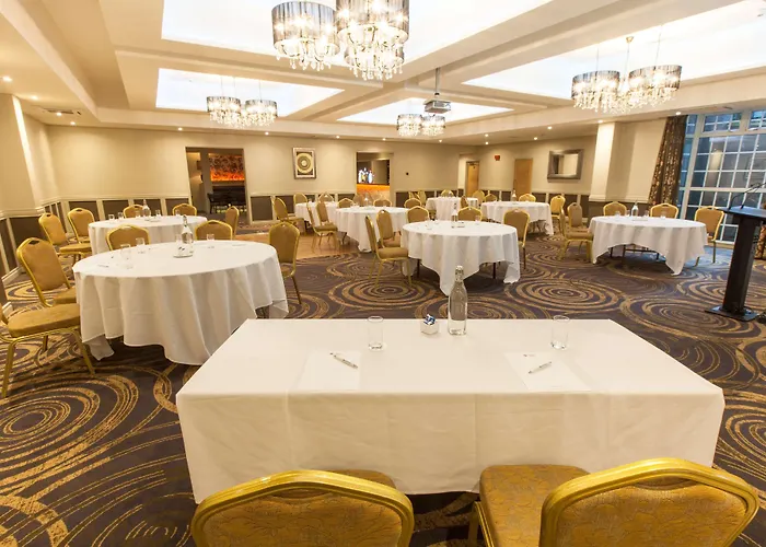 Best Western Plus White Horse Hotel