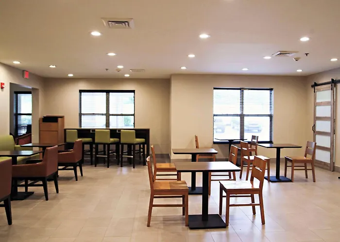 Country Inn & Suites By Radisson, Frackville
