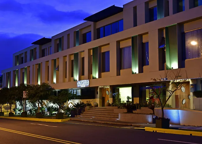 Auténtico Hotel