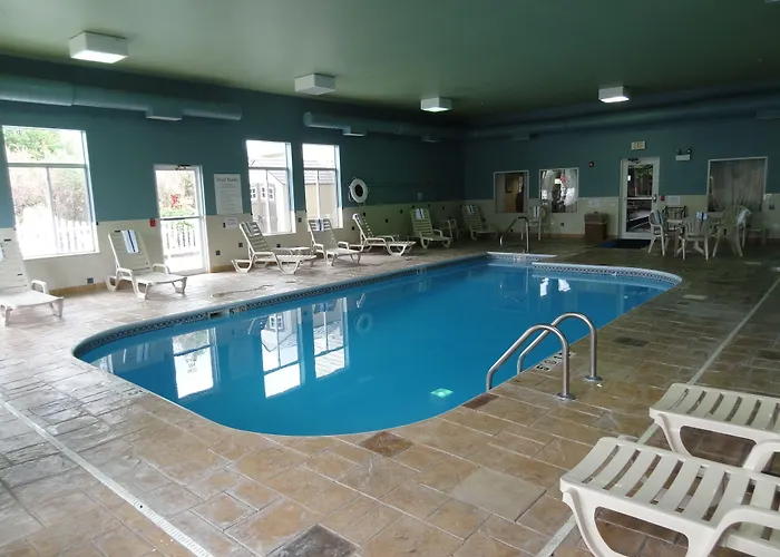 Holiday Inn Express Hotel & Suites Columbus Southeast Groveport By Ihg
