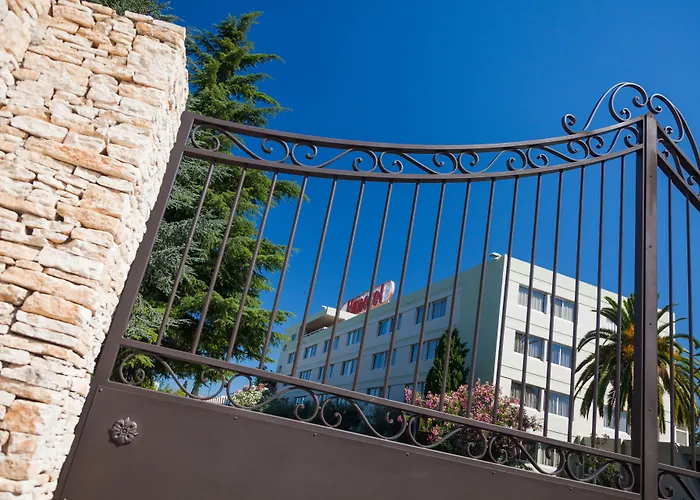 Logis NIMOTEL Hôtel Cosy
