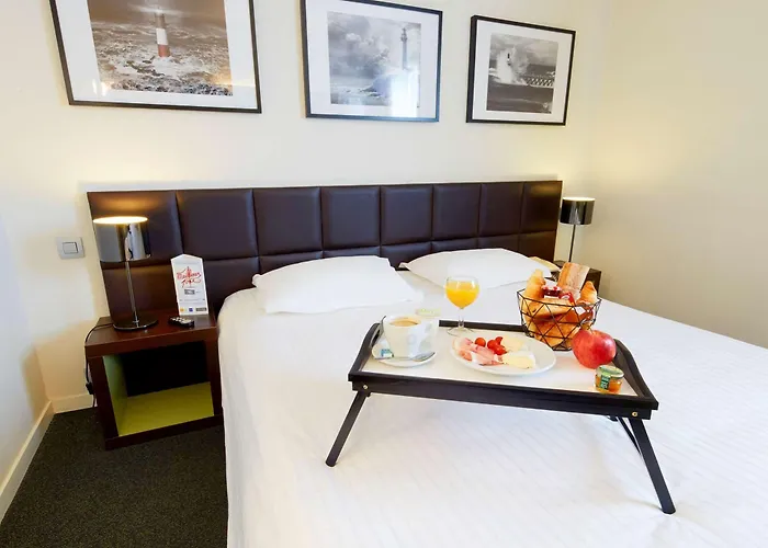 Kyriad Hôtel Orly Aéroport - Athis Mons